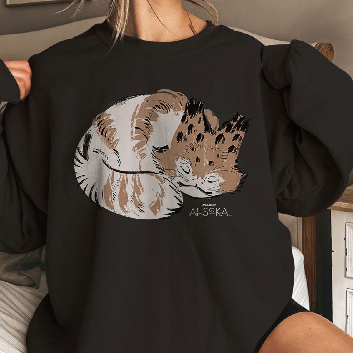 Ahsoka Sabine Wrens Sleeping Loth Cat Sumi e Shirt 3 1