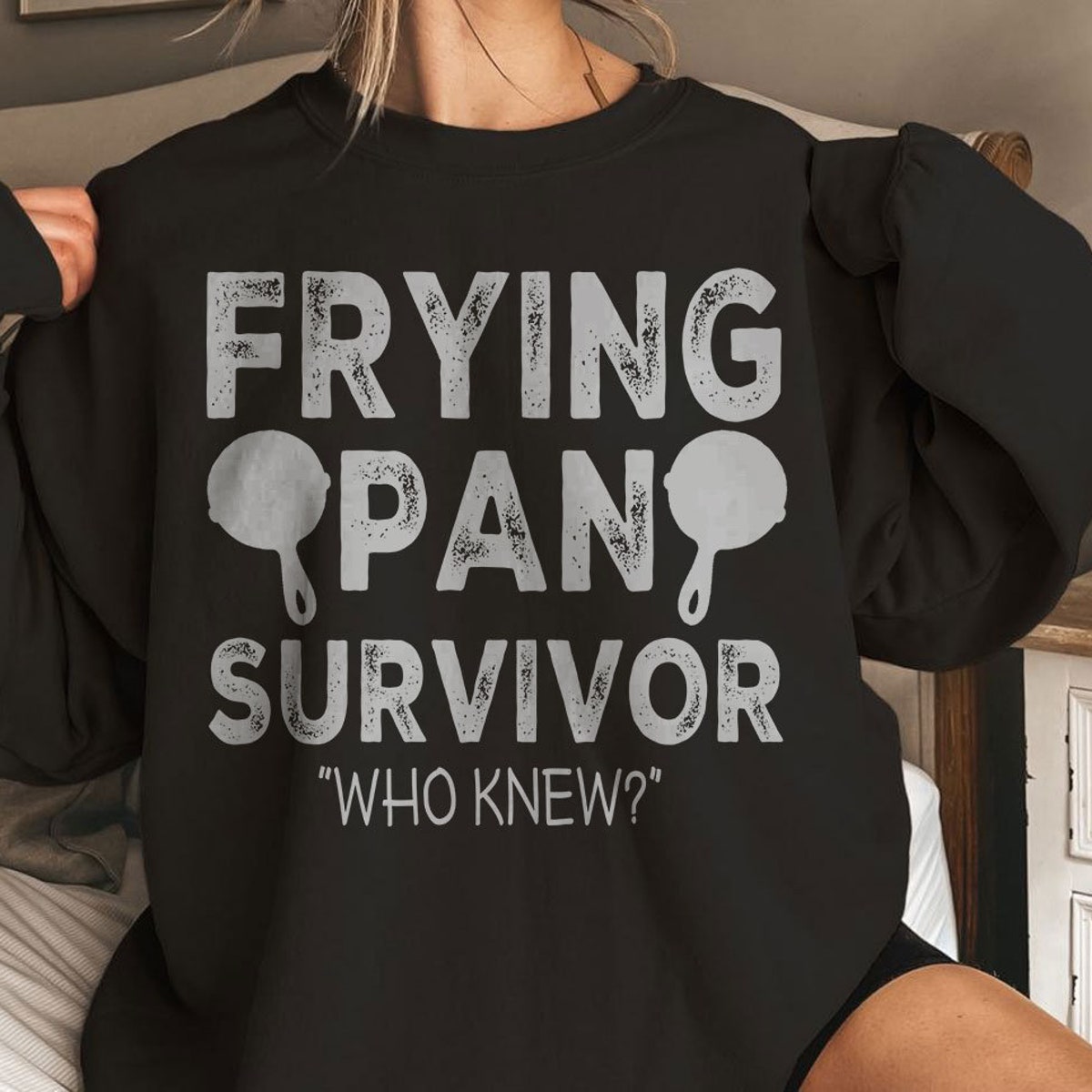 Frying Pans Who Knew Flynn Ryder Tangled Rapunzel Shirt 4 1