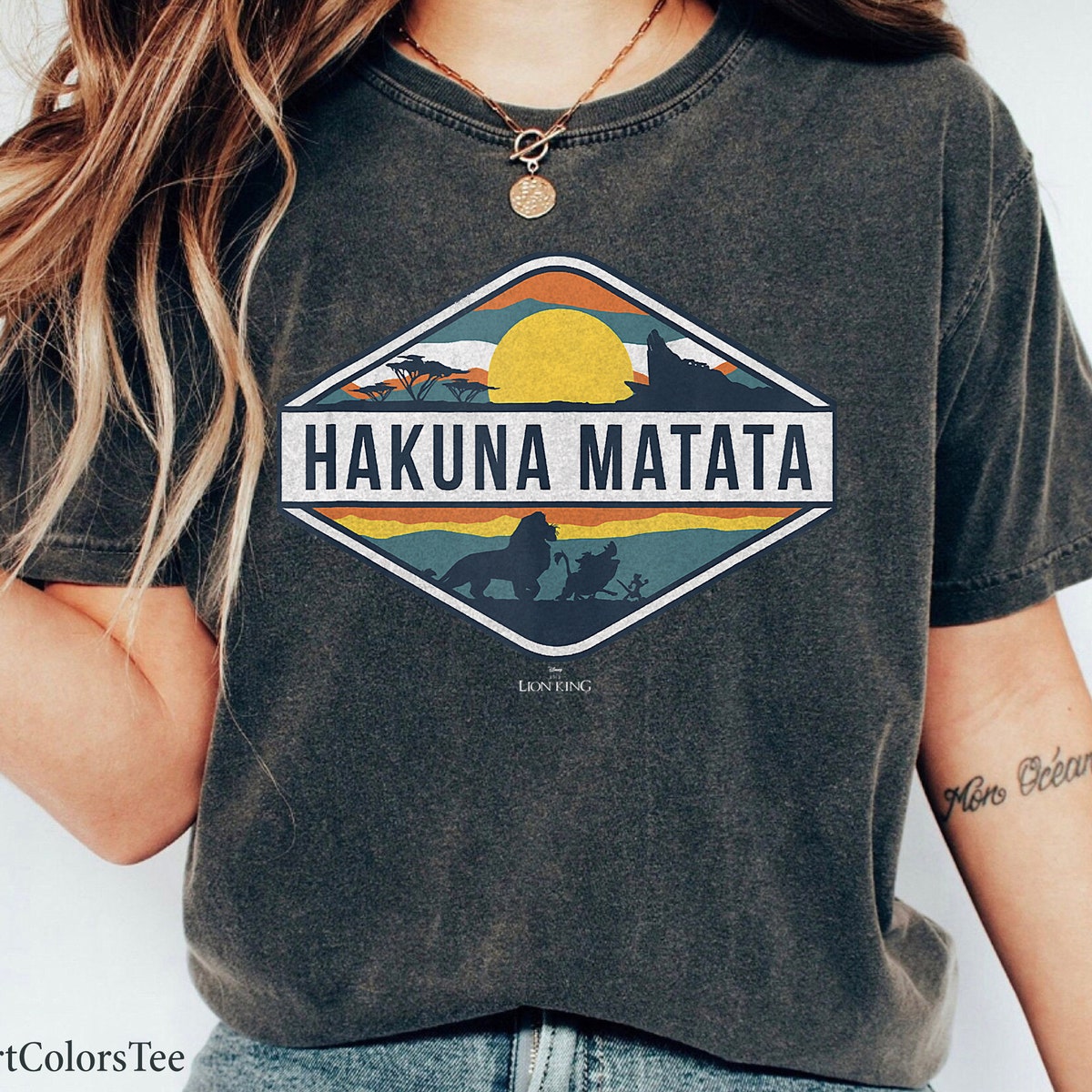 Hakuna Matata Shirt The Lion King Tee 3