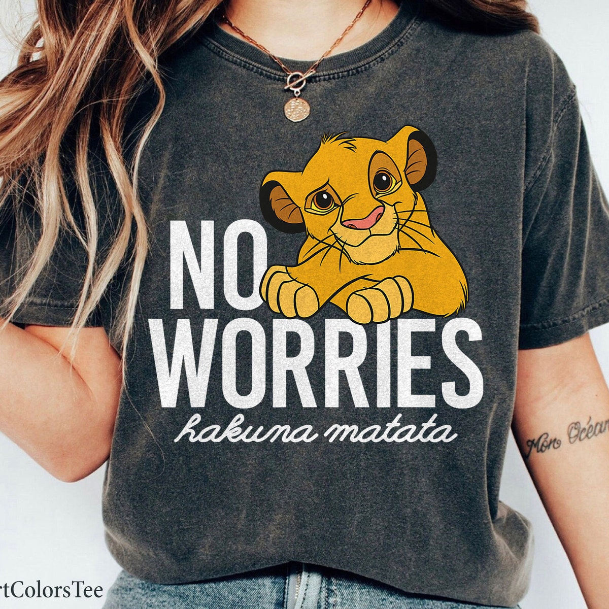 Lion King Classic No Worries Simba Shirt 1 1