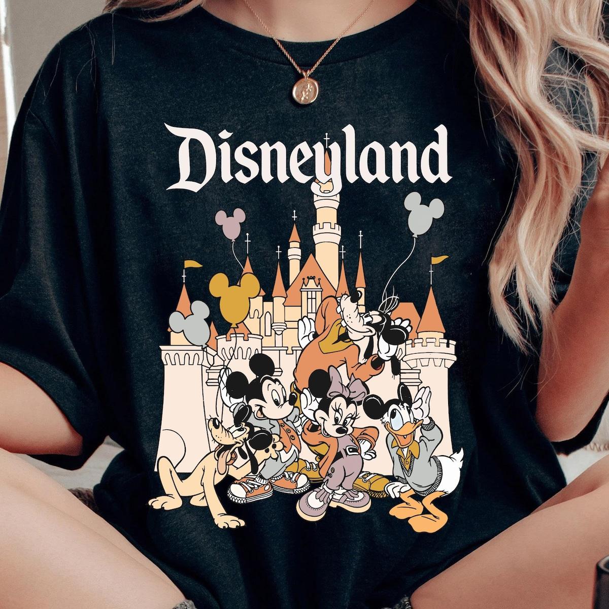 2024 Castle Mickey And Friends Mickey Balloon Shirt 1