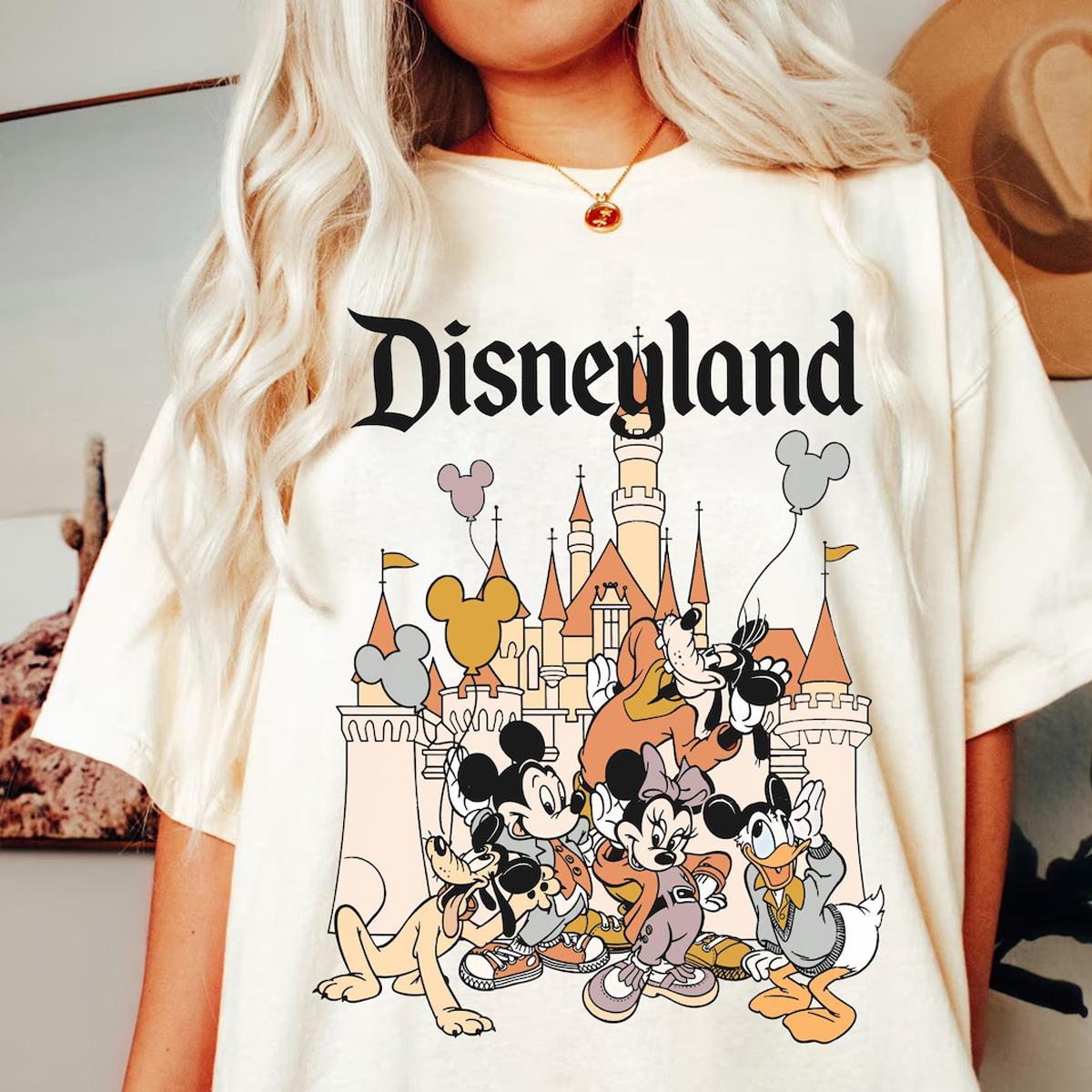 2024 Castle Mickey And Friends Mickey Balloon Shirt 5