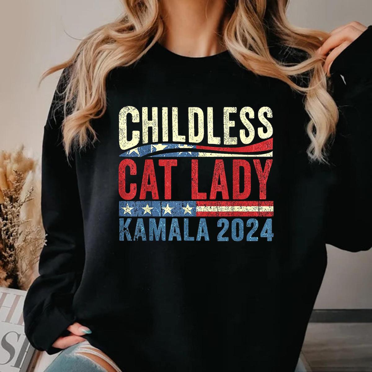 Childless Cat Ladies For Kamala Harris 47 Tee 1