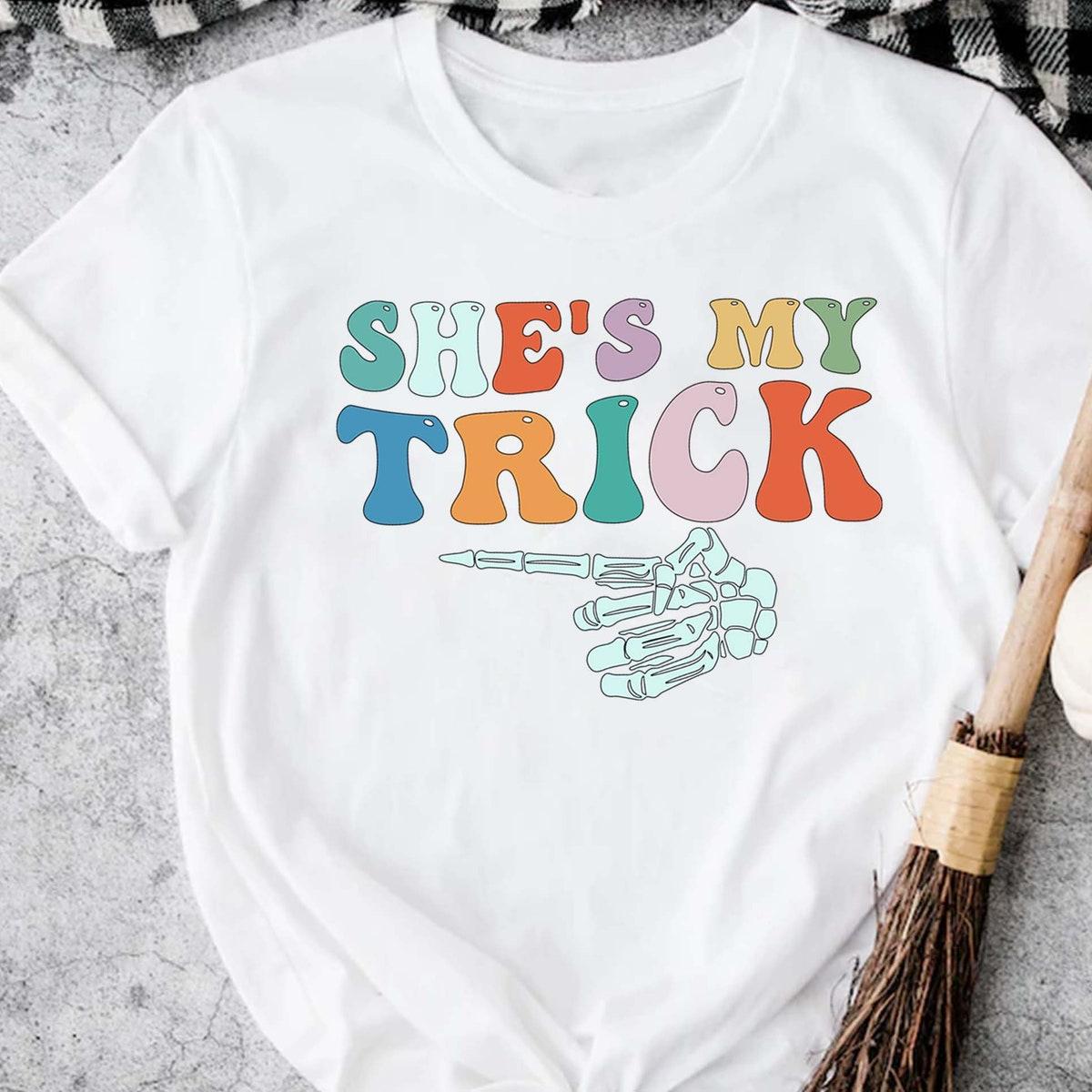 He's My Treat She's My Trick Halloween Skeleton Hands Shirt 3