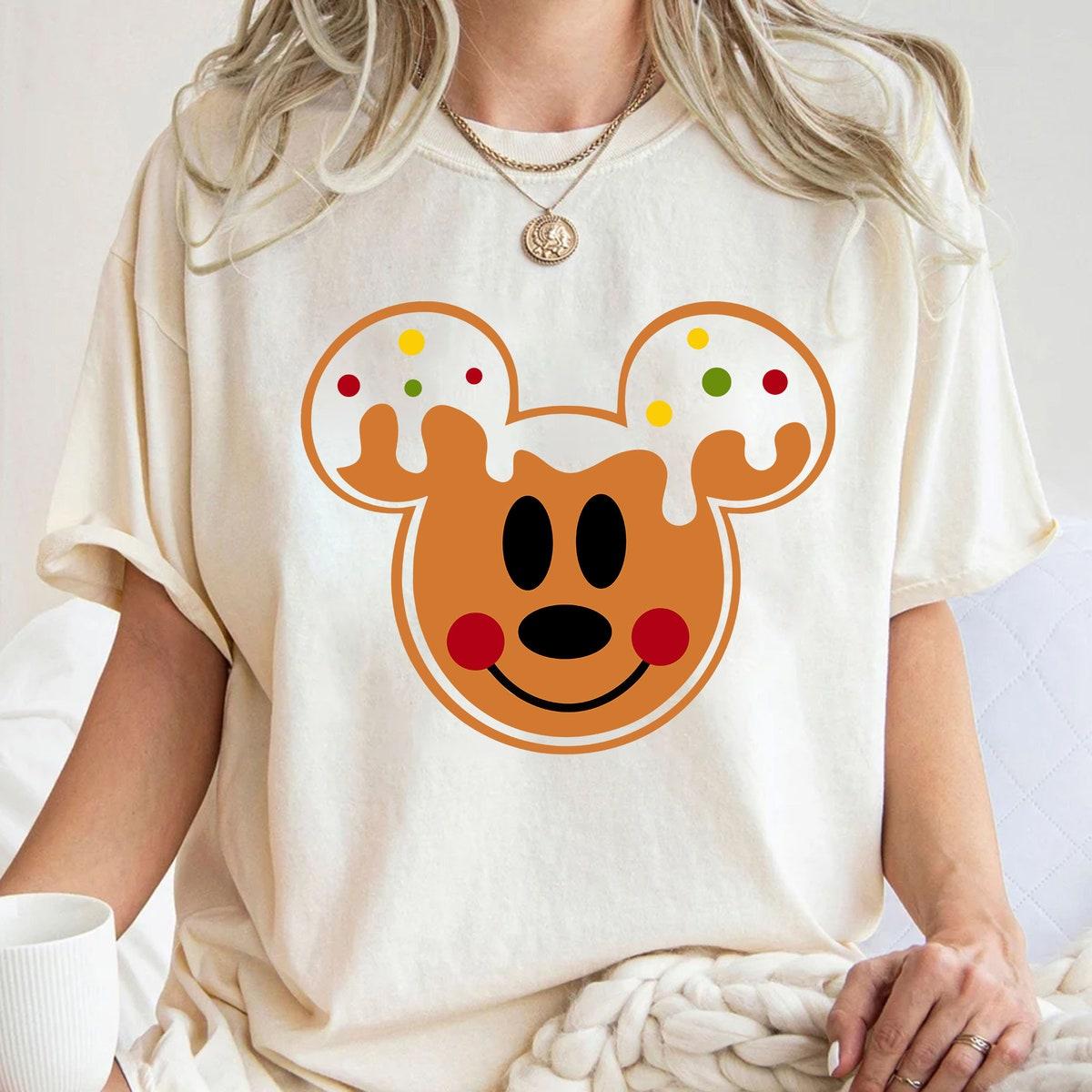 Personalized Disney Mickey And Friends Christmas Shirt 2