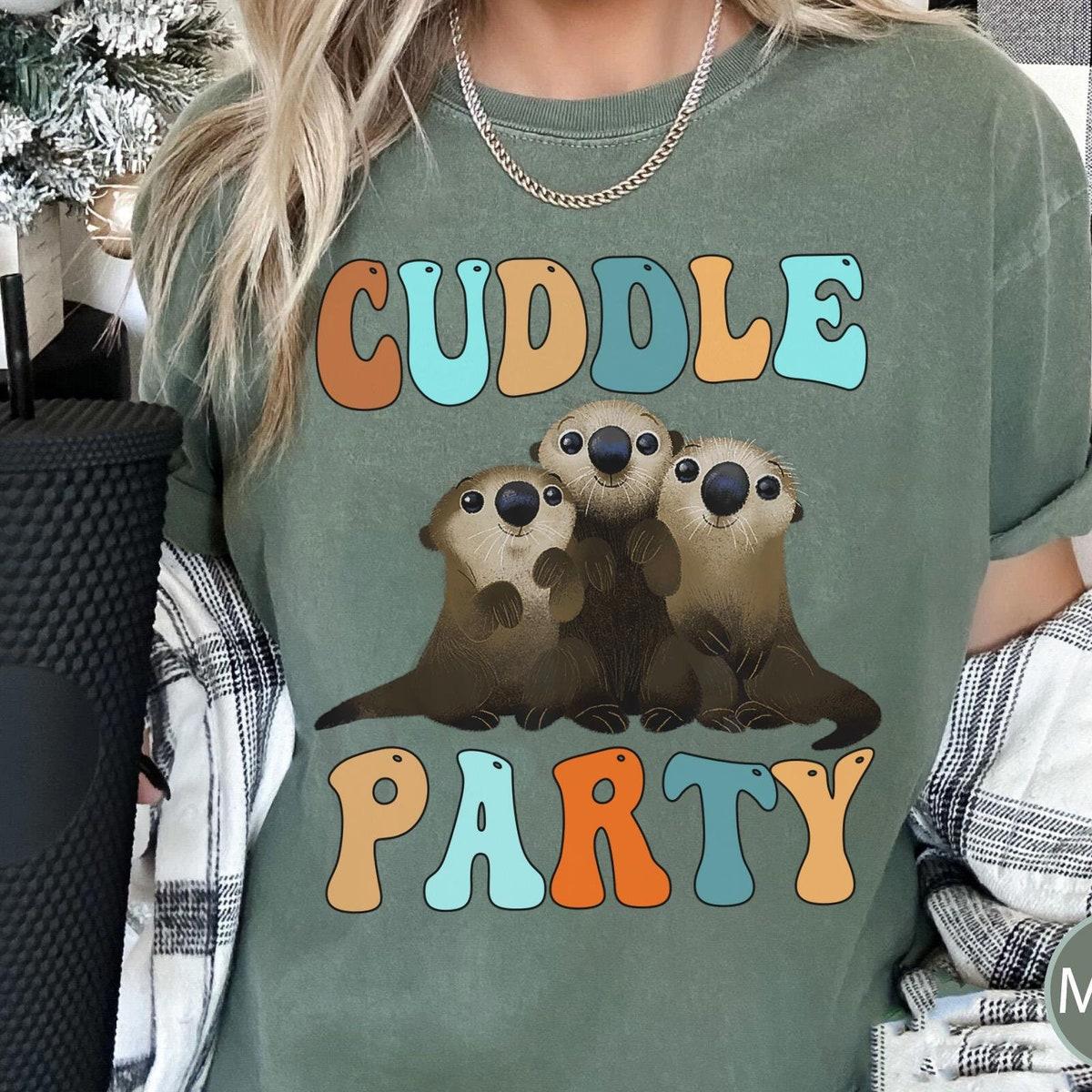 Retro Finding Dory Otters Cuddle Party Shirt 4