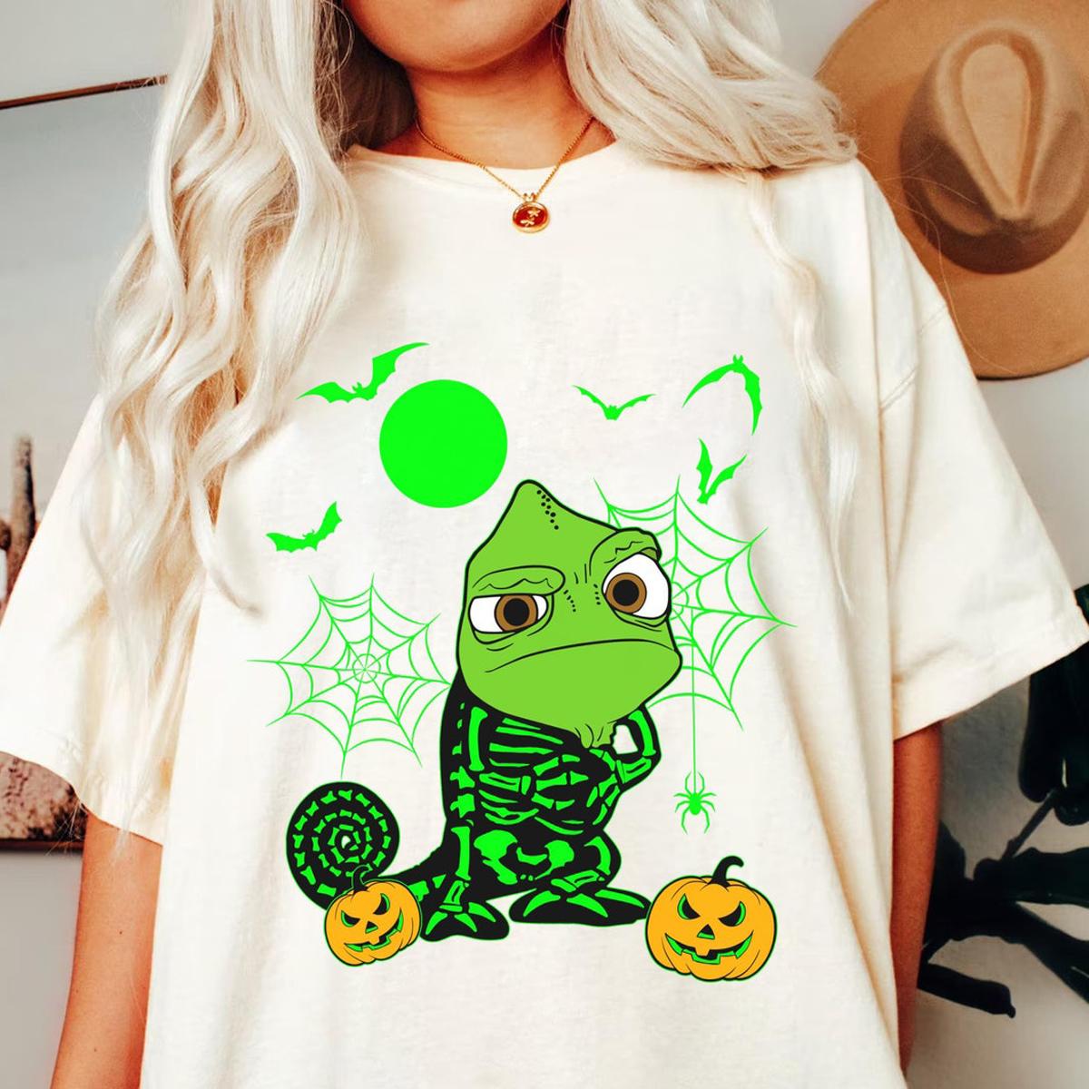 Tangled Pascal Skeleton With Pumpkin Jack o' lantern Shirt 2