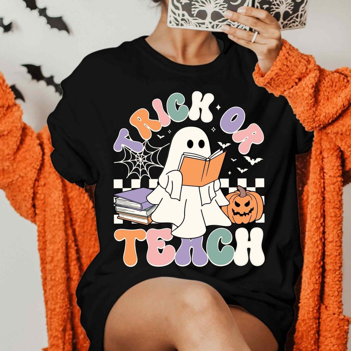 Trick Or Teach Halloween Teacher Shirt 1