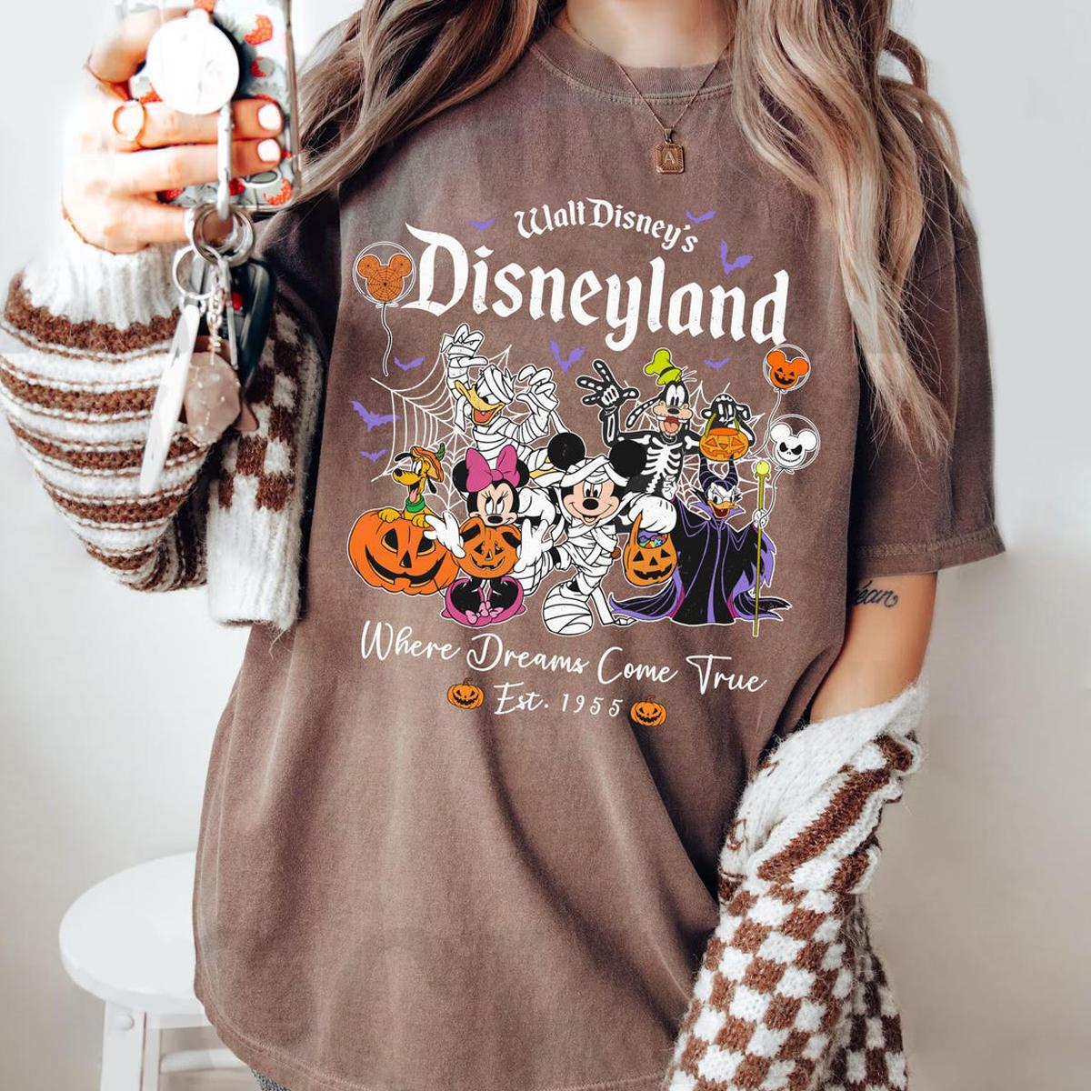 Vintage Disneyland Where Dream Come True Halloween Trick Or Treat Shirt 2