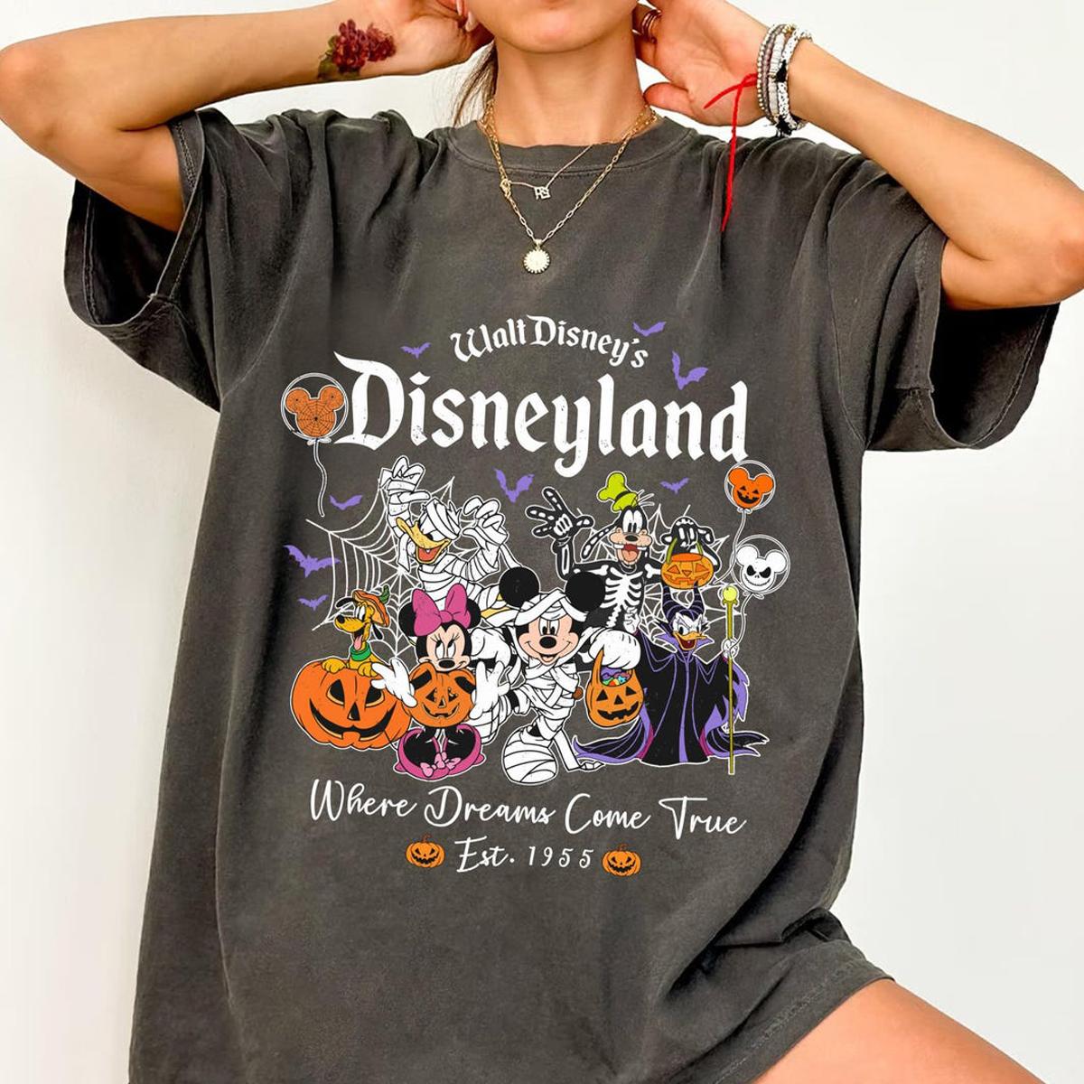 Vintage Disneyland Where Dream Come True Halloween Trick Or Treat Shirt 3