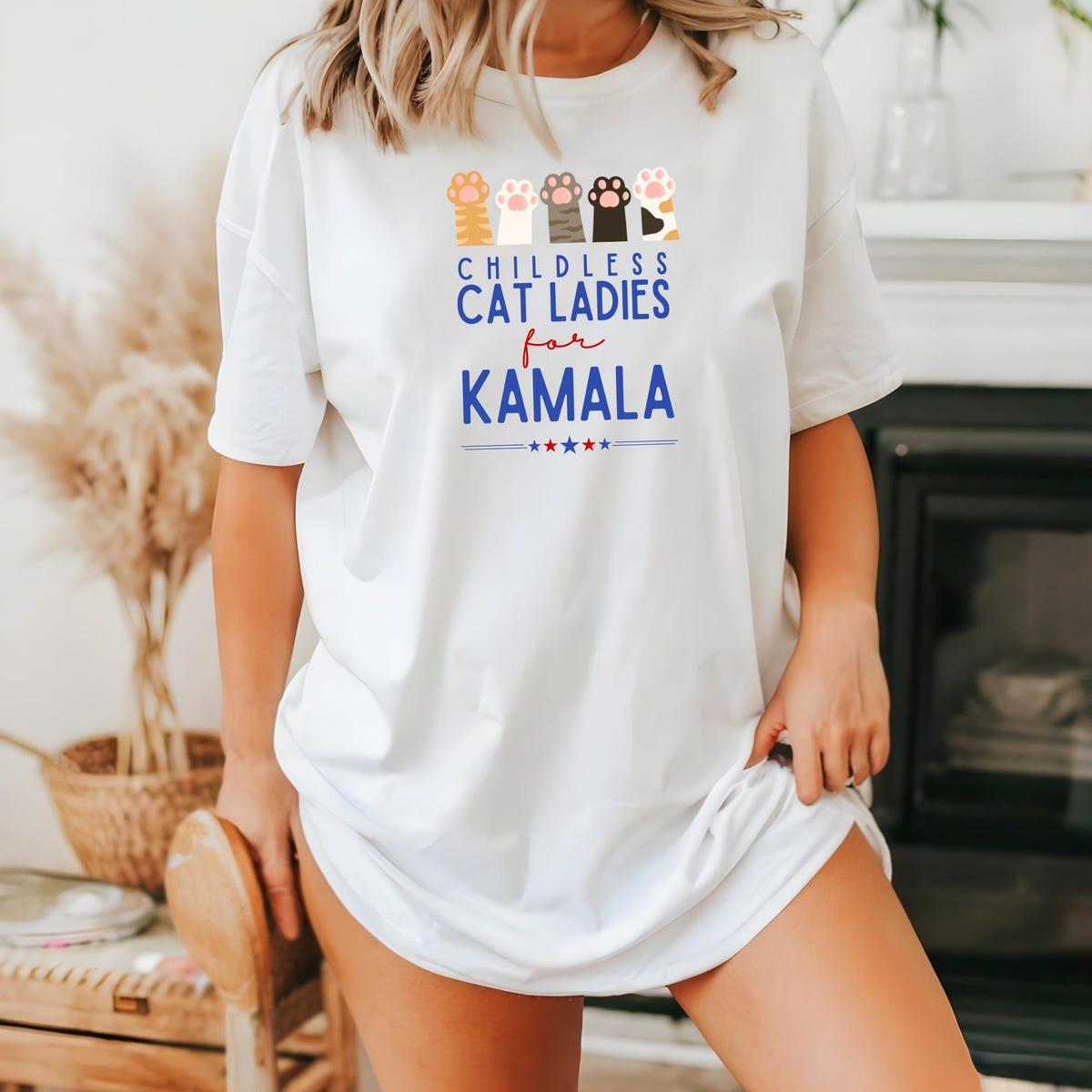 Childless Cat Ladies For Kamala Shirt 3