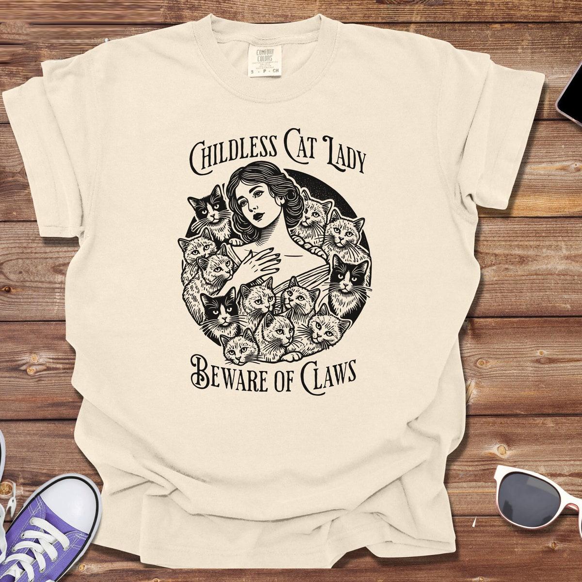 Childless Cat Lady Beware Of Claws Vintage Cat Lady Feminist Shirt 1