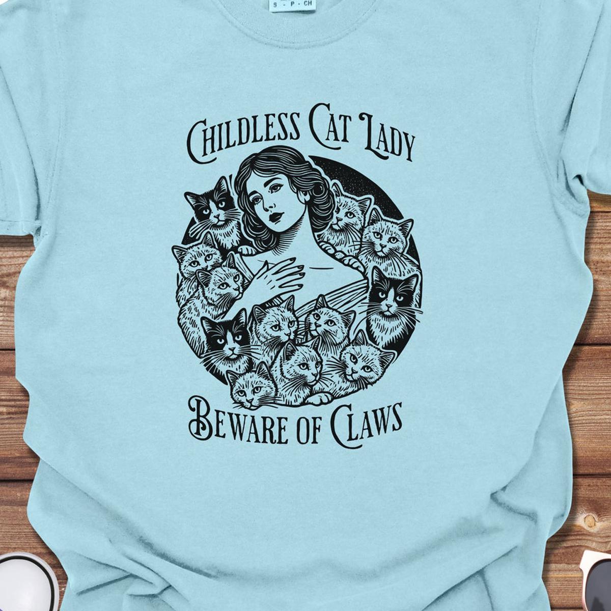 Childless Cat Lady Beware Of Claws Vintage Cat Lady Feminist Shirt 3