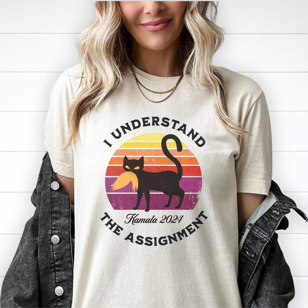 Kamala Harris I Understand The Assignment Childless Cat Lady Election Shirt 3