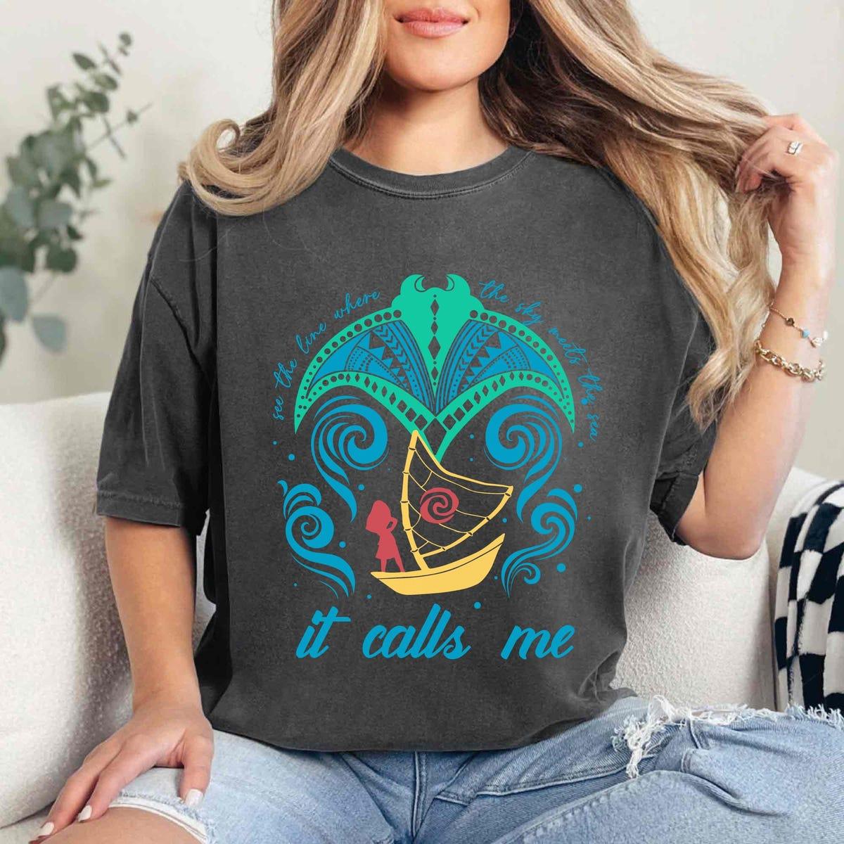 Moana See The Line Where The Sky Meets The Sea It Calls Me Shirt 5