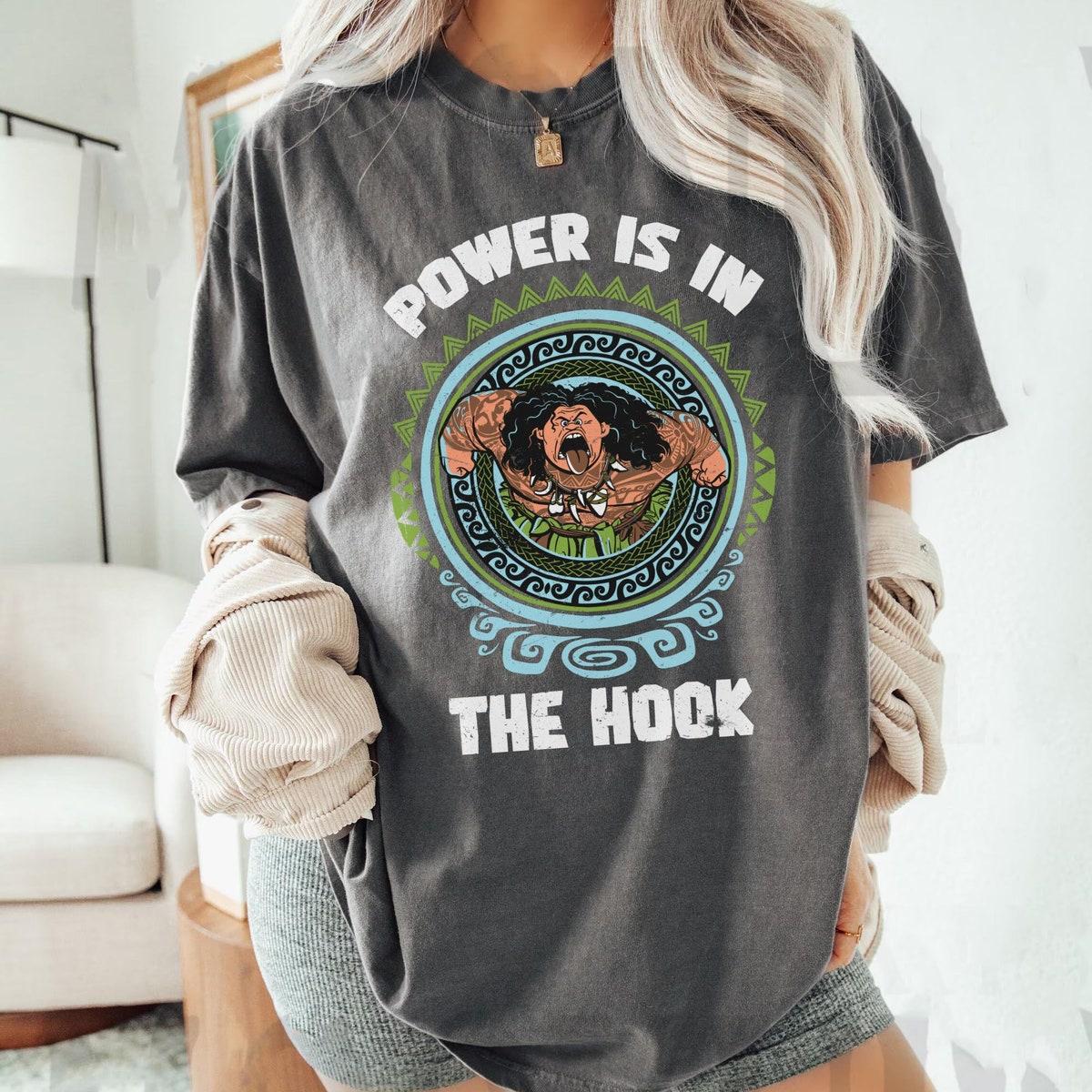 Retro Moana Maui Power Is In The Hook Shirt 3