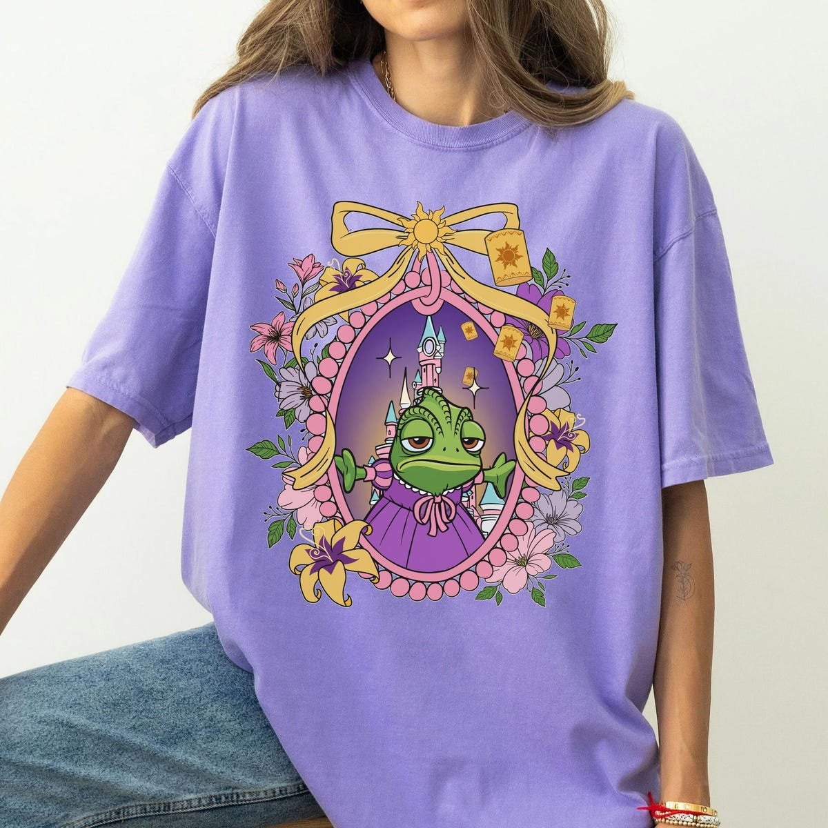 Disney Tangled Rapunzel Floral Tee Pascal Purple Dress Shirt