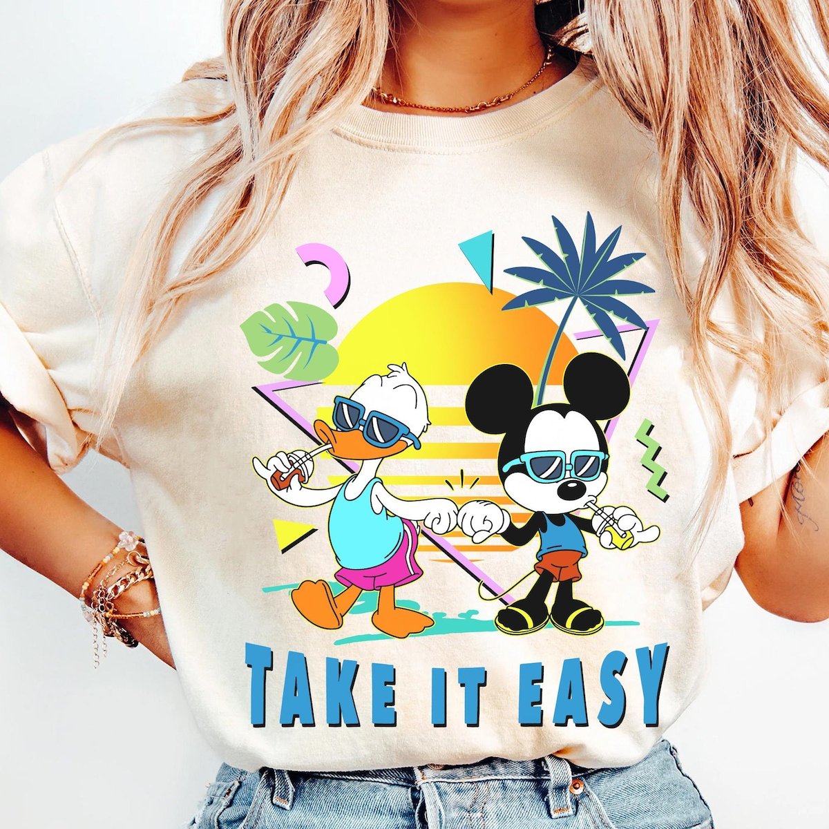 Mickey Donald Beach T-shirt Disney Friends Vacation 2024 Family Matching