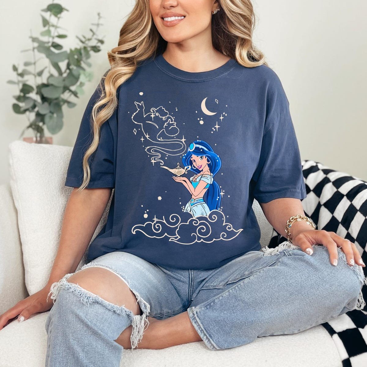 Vintage Jasmine Princess Shirt Disney Aladdin Genie Lamp Magic Carpet Ride