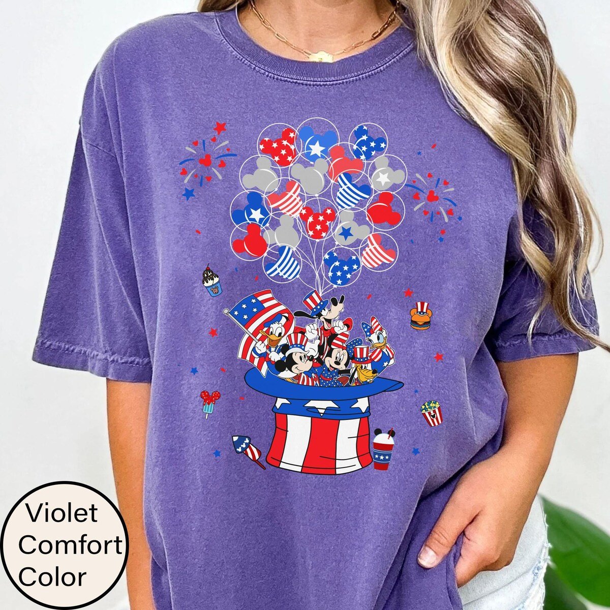 Vintage Disney 4th of July T-shirt Mickey Minnie Patriotic Independence Day Tee