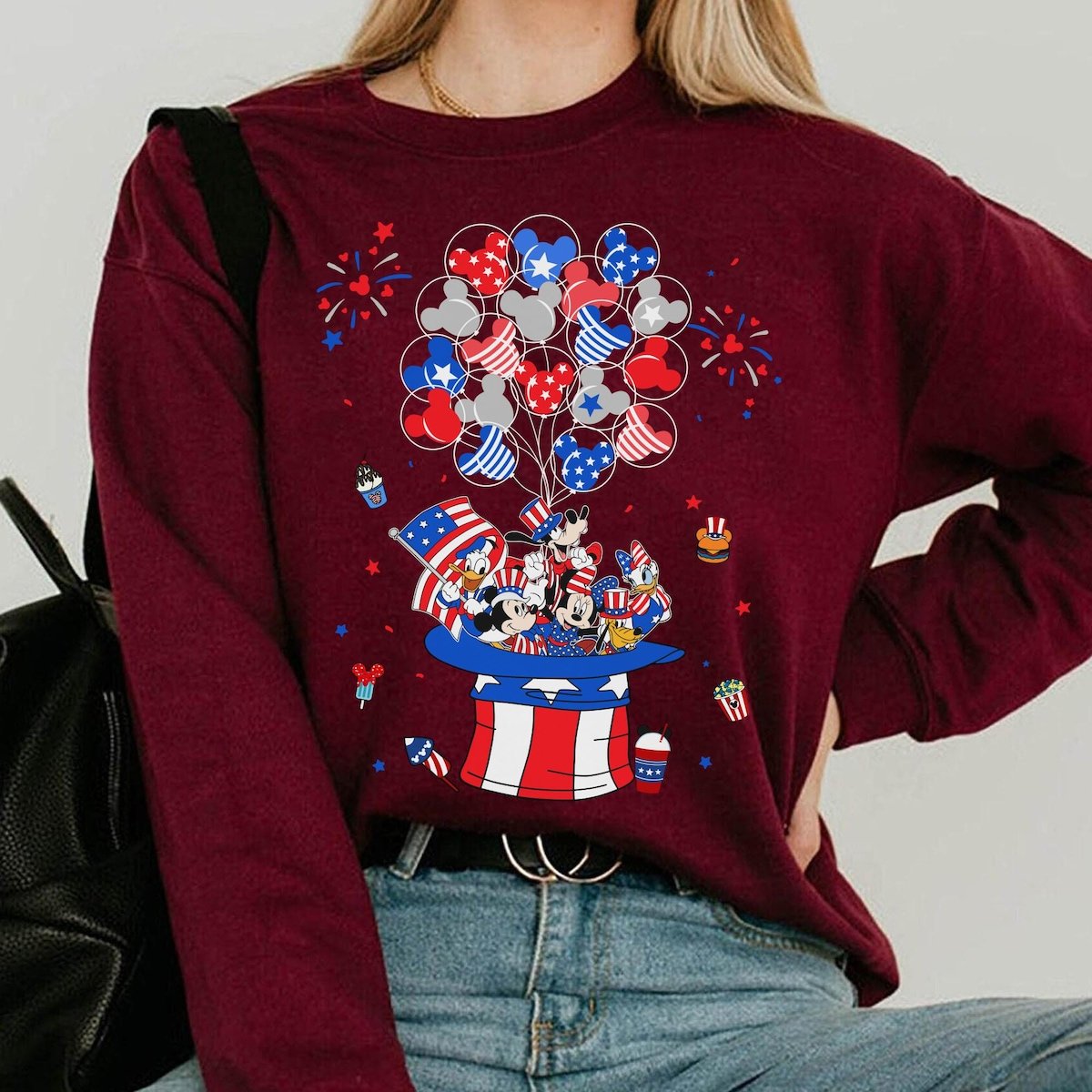 Vintage Disney 4th of July T-shirt Mickey Minnie Patriotic Independence Day Tee