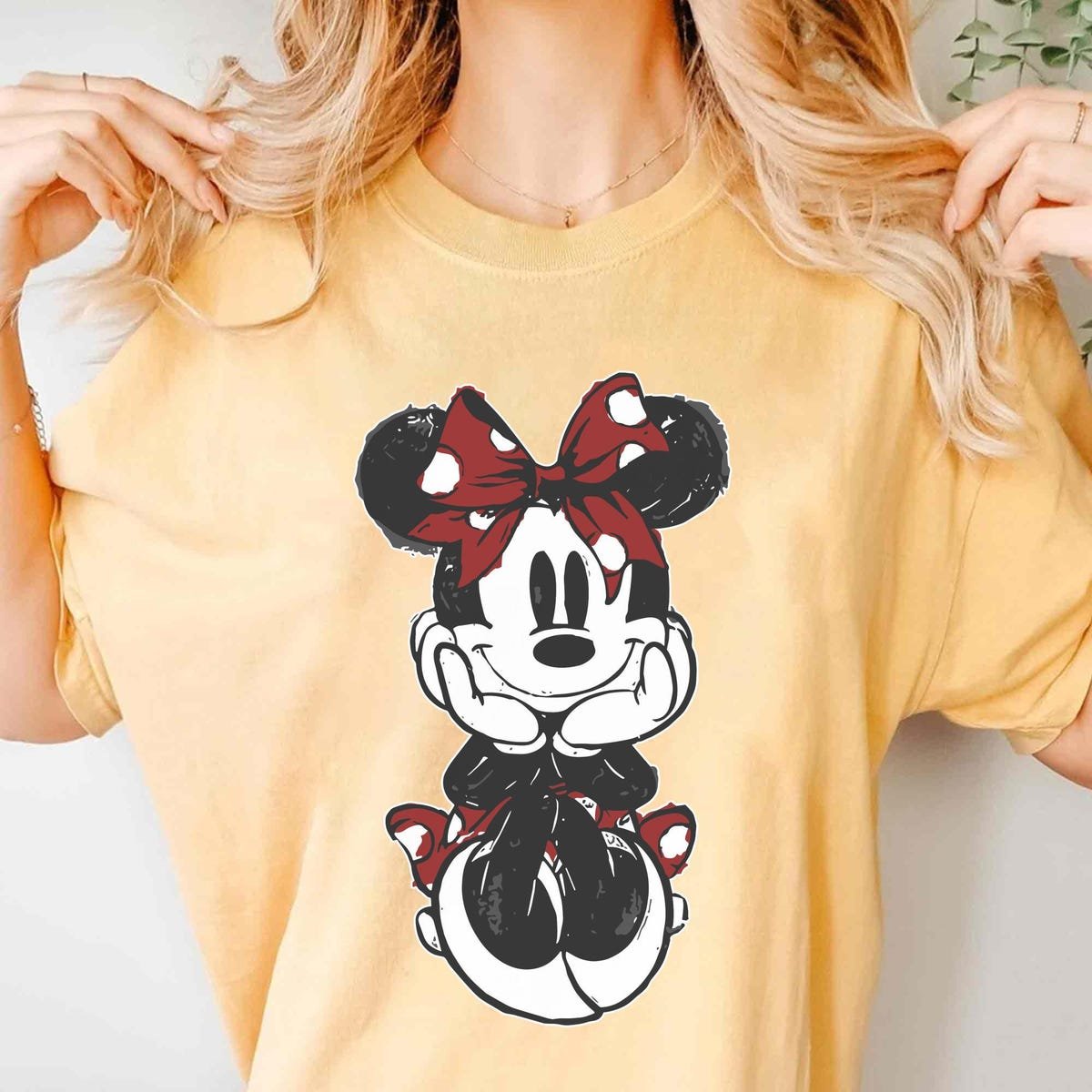 Disney Christmas Shirt Minnie Mouse Holiday Tee Disneyland 2024