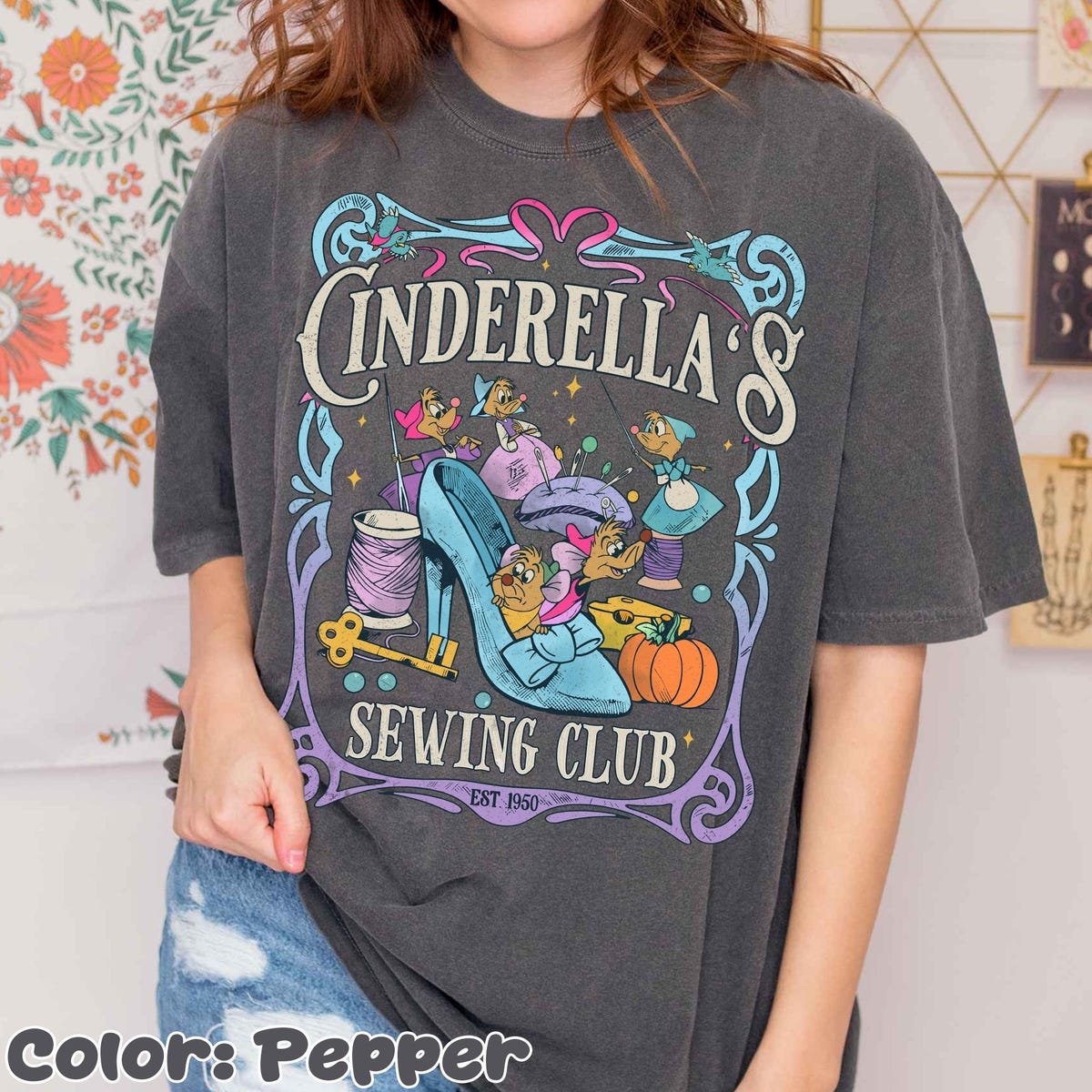Vintage Disney Cinderella Shirt Jaq Gus Mouse Glass Slipper Tee